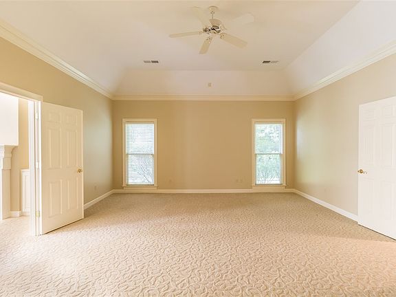 5th image of 2695 Lockesley Cv S