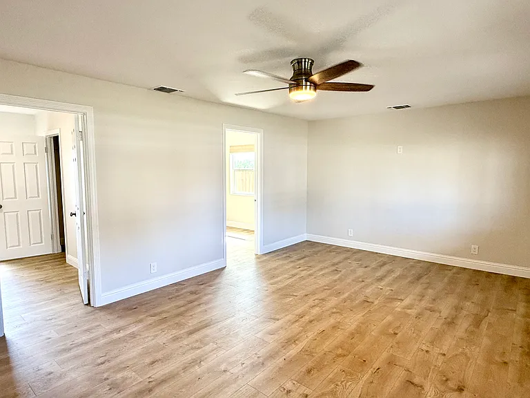 28351 Mace Blvd — Photo 4