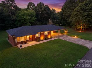 76 Ken Smith Ln, Taylorsville, NC 28681