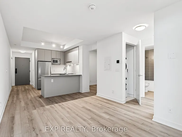 3071 Trafalgar Rd #411 — Photo 17