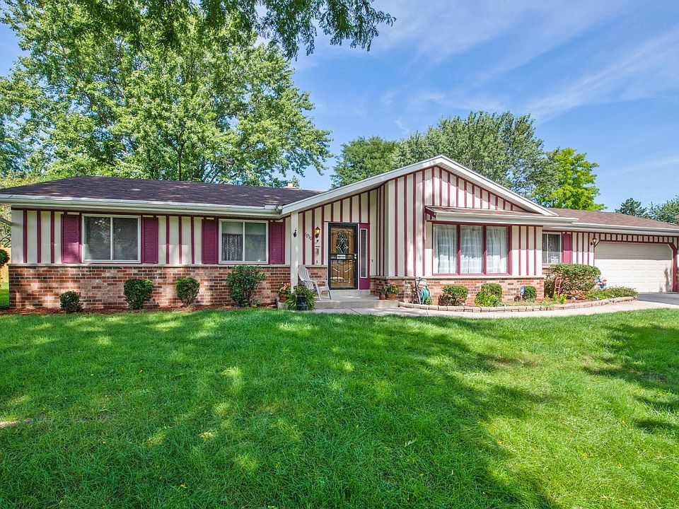 1st image of 6250 W Plaza Cir