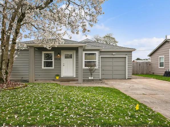 8424 SE Cornwell Ave, Happy Valley, OR 97086