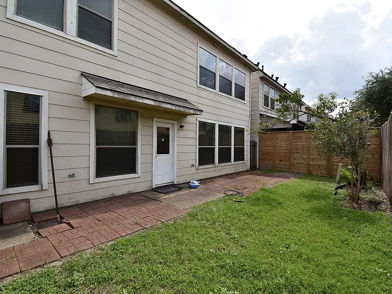 13102 N Bellaire Estates Dr — Photo 34
