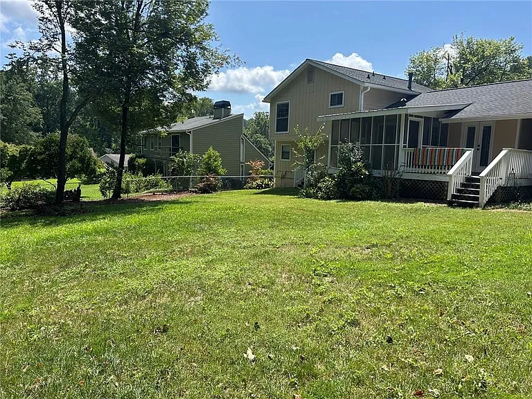 9775 Loblolly Ln — Photo 18