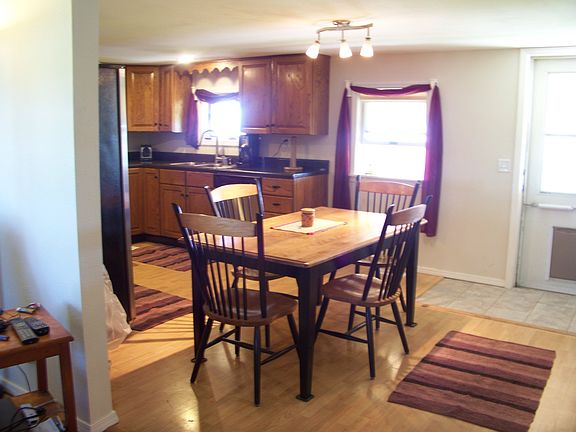 Kitchen/dining