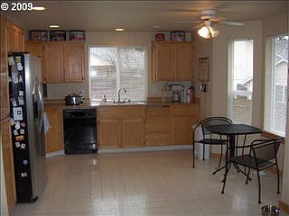 4th image of 5108 NE 75th Cir