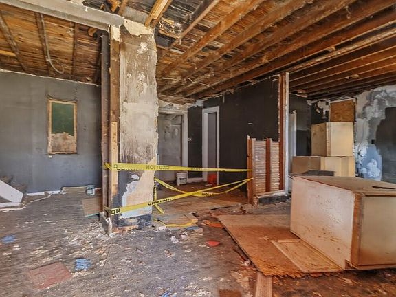 2nd image of 3263 North 35th STREET