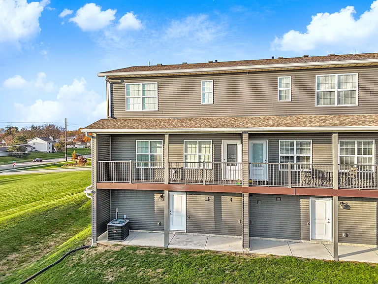 Highland Pointe — Photo 26
