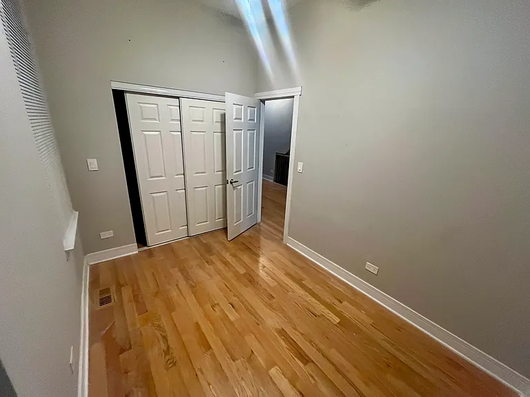 1812 W Cortland St #1F — Photo 8