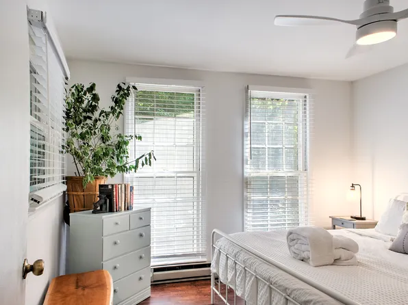 336 Colony Rd, Hendersonville, NC 28792