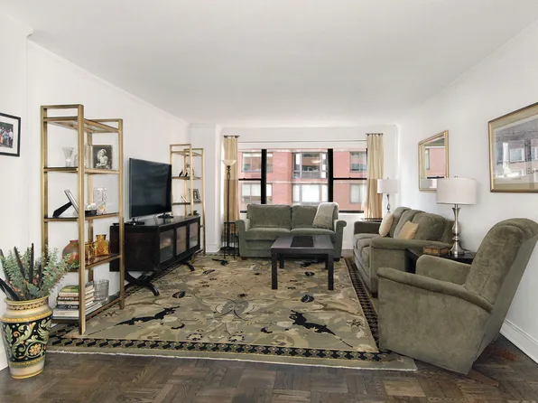 301 East 64th Street 14C image 1 of 8