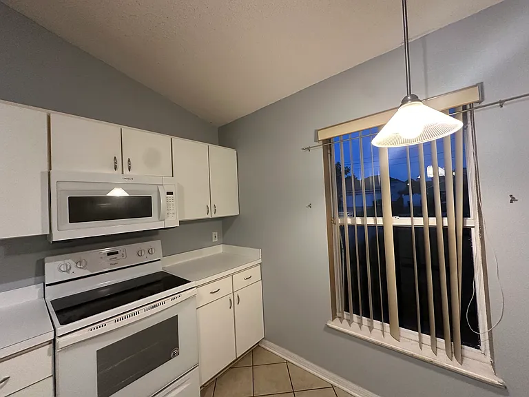 53 Sawfish Ct — Photo 4