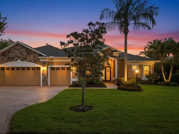 8843 17th Avenue Cir NW, Bradenton, FL 34209
