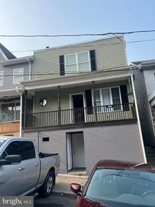 132 W Willow St, Shamokin, PA, 17872