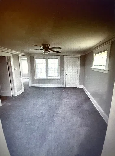 Floor plan Down