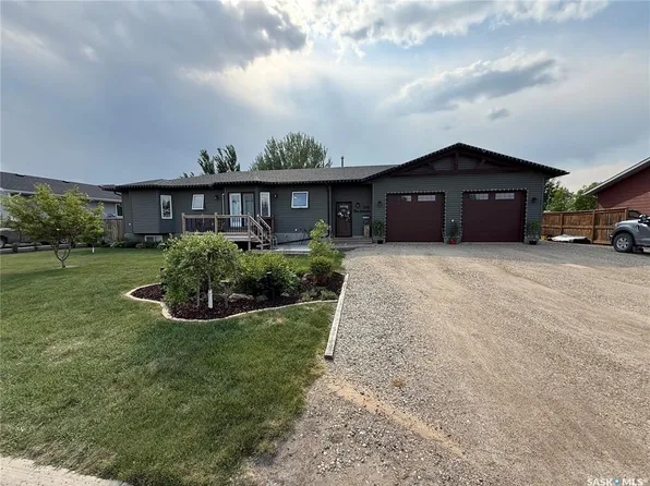308 5th STREET W, Carnduff, SK S0C 0S0