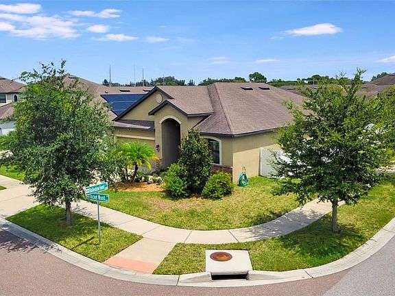 3rd image of 11890 Thicket Wood Dr