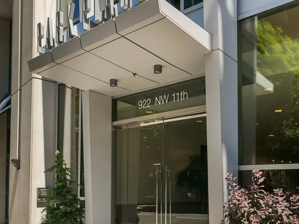 922 NW 11th Ave APT 502, Portland, OR 97209