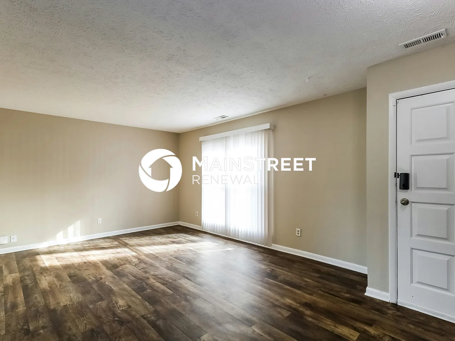 5908 Dunseth Ct — Photo 2