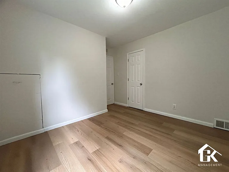 17310 Fenton St — Photo 10