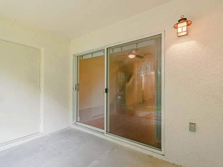 8639 Hunters Key Cir — Photo 31