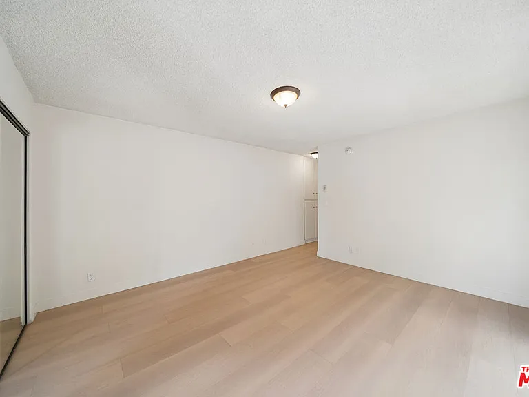 10980 Ohio Ave #201 — Photo 12