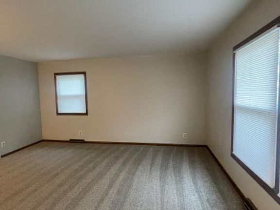 4th image of 8225 W Euclid Ave