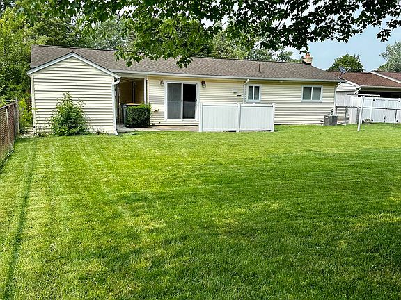 2nd image of 168 Wallace Dr