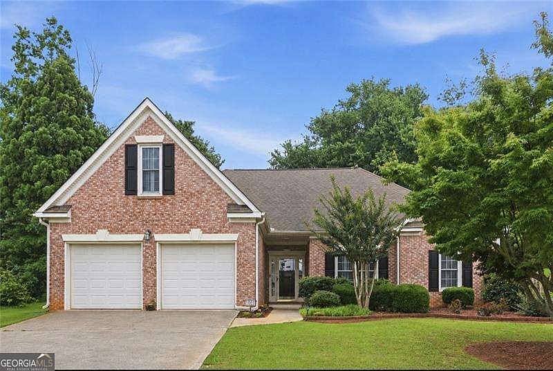1st image of 3923 Concord Walk Dr SE