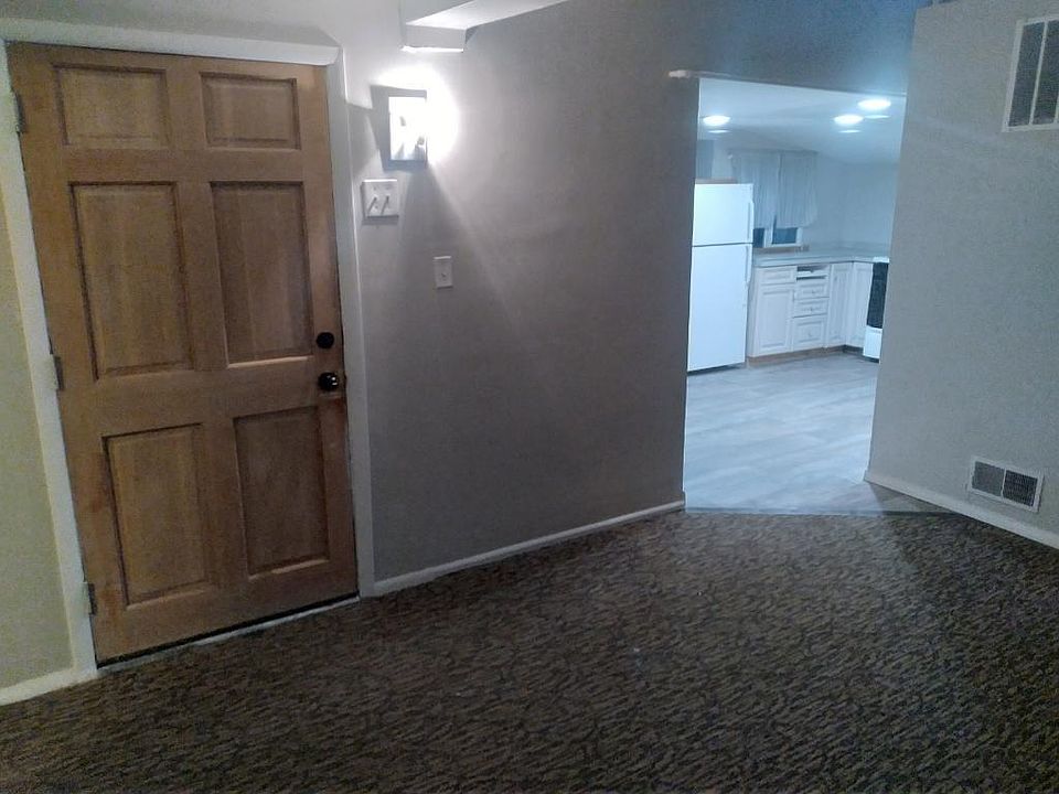 1st image of 3976 S State St #4