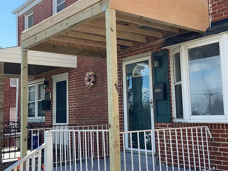 1216 Pine Heights Ave — Photo 1