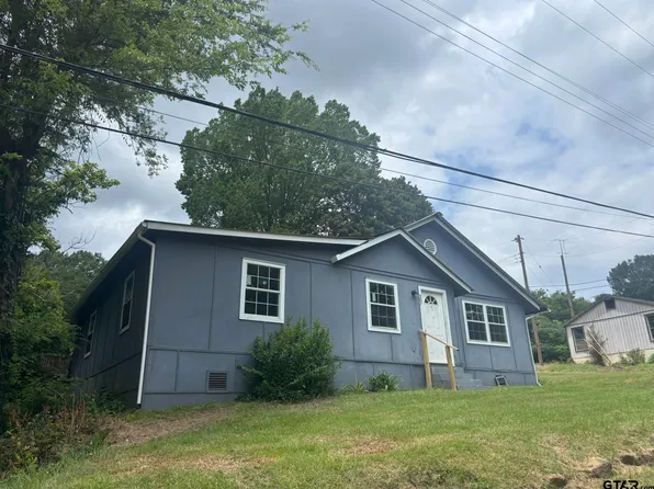 307 Russell, Hughes Springs, TX 75656