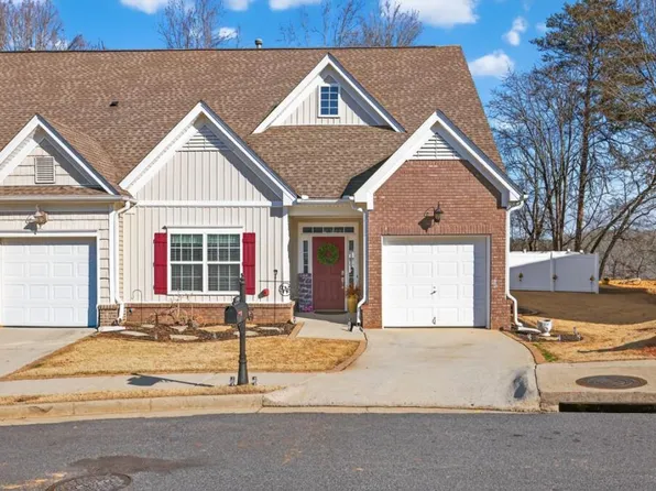 160 Riley Cir, Dawsonville, GA 30534