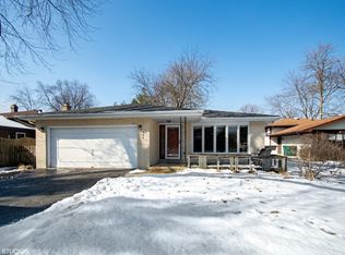 404 N Wilmette Ave, Westmont, IL 60559