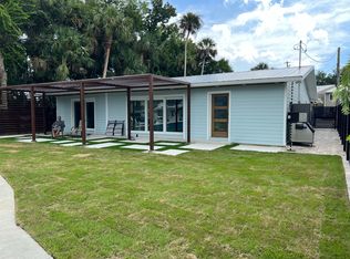 115 Beach Ln, Crystal River, FL 34429