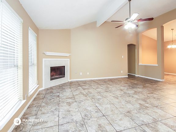 4th image of 17519 Coventry Oaks Dr