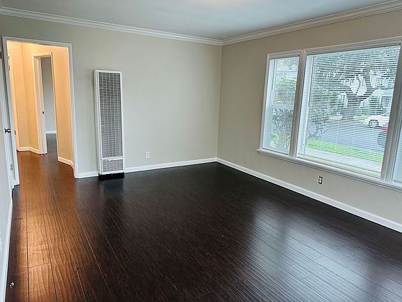 3rd image of 4639 N Banner Dr #305-1