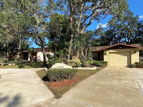 2nd image of 5527 Golden Nugget Dr