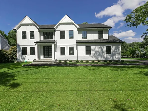 3 East End Court, Saint James, NY 11780