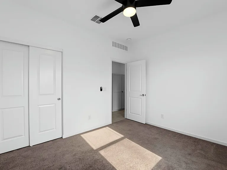 3629 E Archer Dr — Photo 15