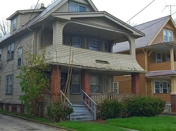 414 E 148th St, Cleveland, OH 44110