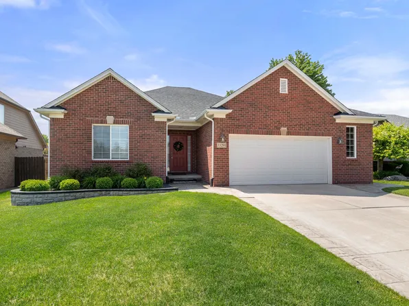 33291 Nicola Dr, Fraser, MI 48026