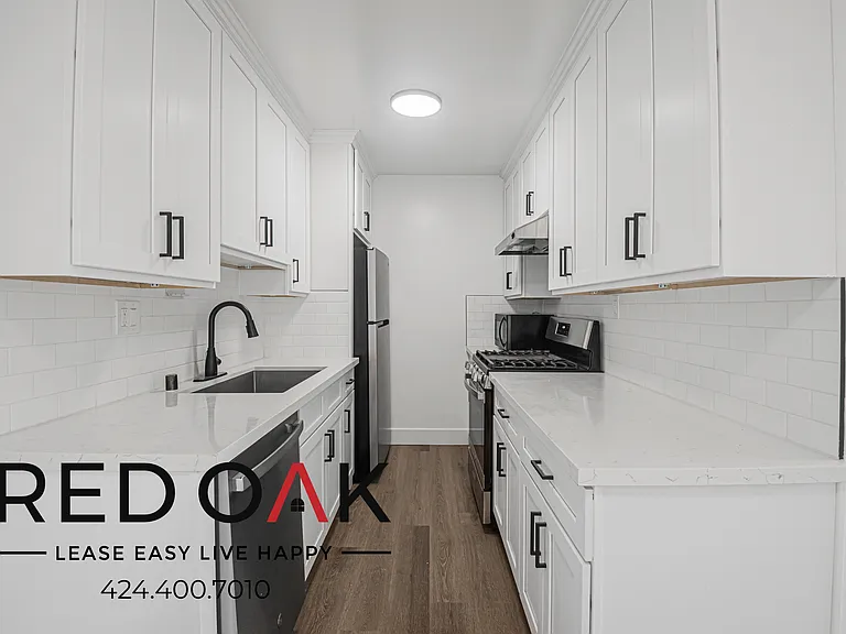 14807 S Normandie Ave #4 — Photo 2