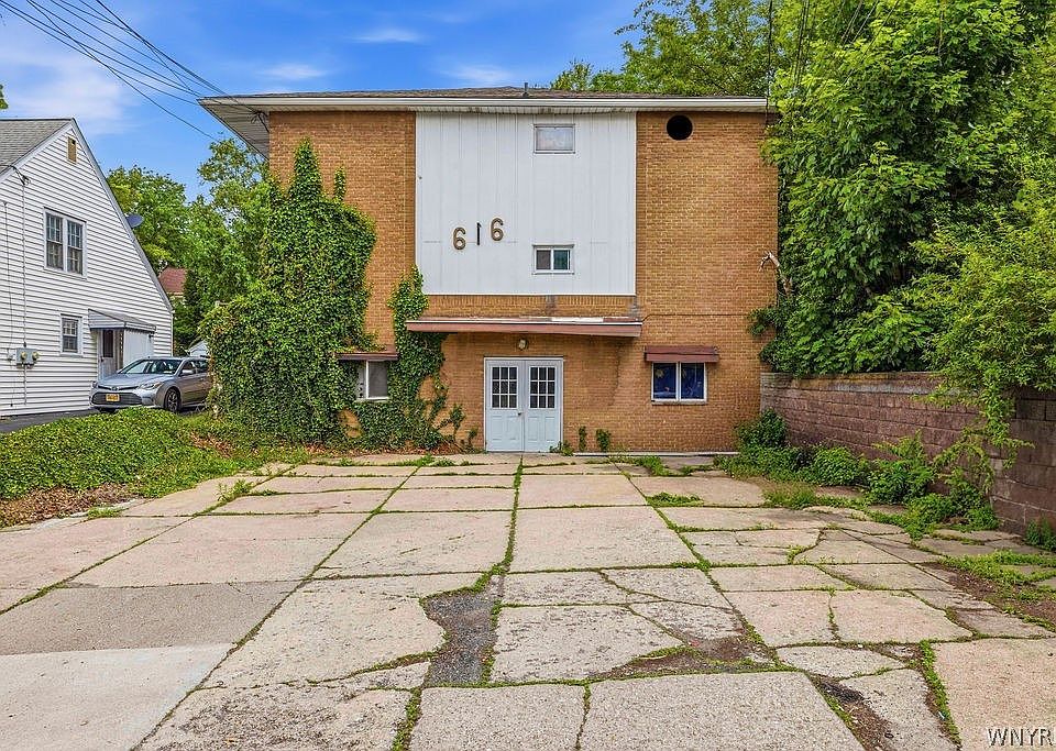 1st image of 616 Chestnut Ave