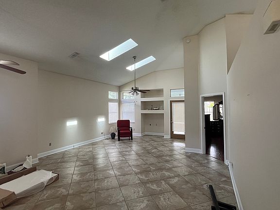 5th image of 12852 Otter Lake Ct E