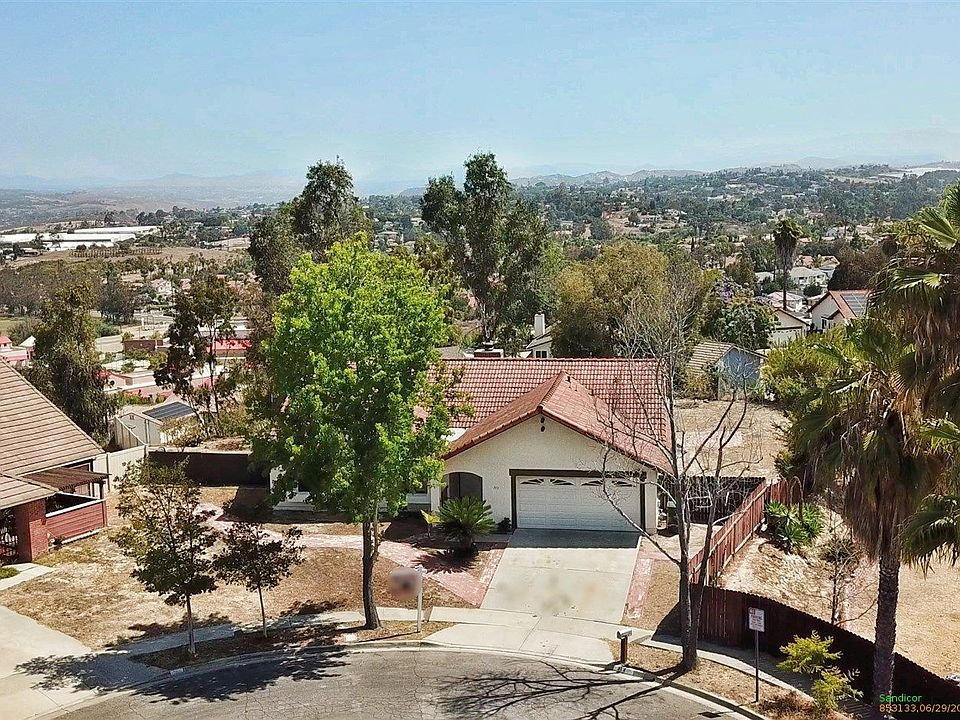 1st image of 313 Encino Dr