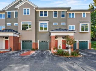 122 Riverwalk Way #122, Manchester, NH 03101