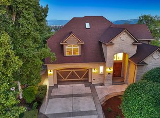 612 W T St, Washougal, WA 98671