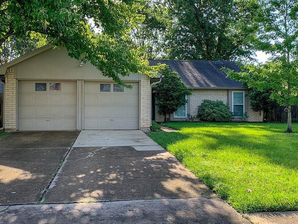 1st image of 16318 Emberwood Dr