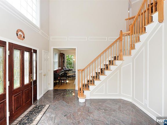 4th image of 88 Dearborn Road